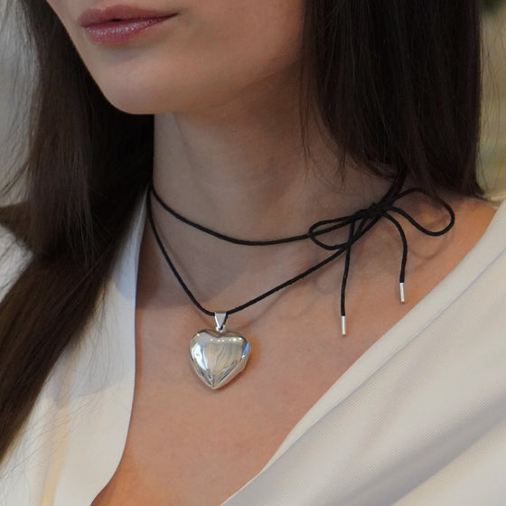 Srebrny Choker Corazón