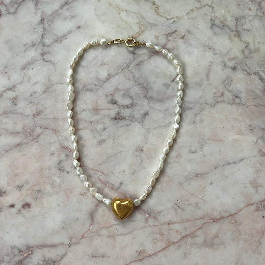 Love &amp; Pearls choker 