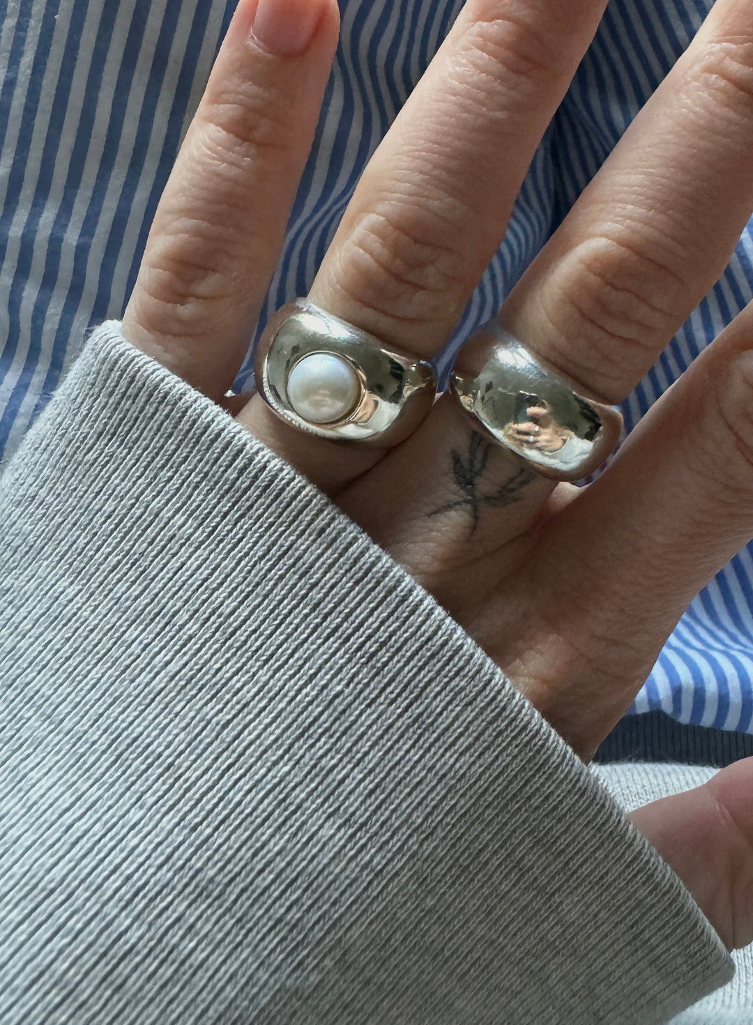 Pearl signet ring