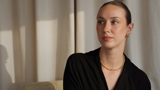 Amber and small pearl necklace