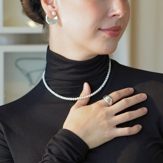 Pearl necklace